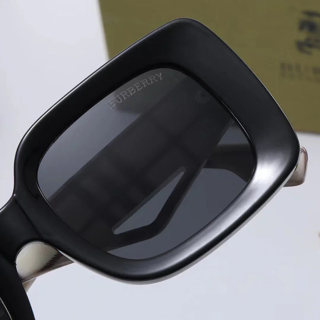 Square Frame Sunglasses 3095