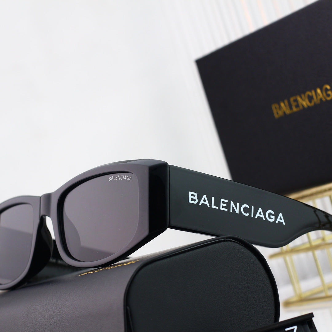 6 Colors Trendy Fashion Sunglasses 0187